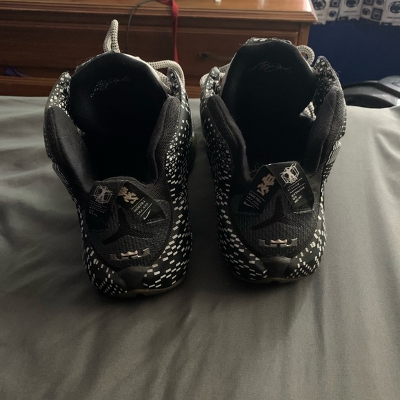 Lebron 12 black history month - Picture 4 of 4